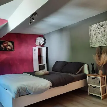 בית נופש Maison Touristique A Avec Jardin, *